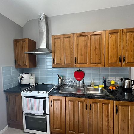 Avonbeg Cottages 2 Bed 1 Bath Accommodate 3 Guests รอธดรัม ภายนอก รูปภาพ